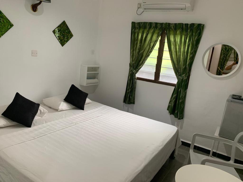 Nipah Bay Villa Kampung Teluk Nipah Dış mekan fotoğraf